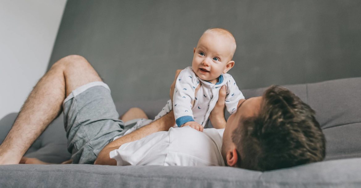 Cómo es el permiso de paternidad en autónomos