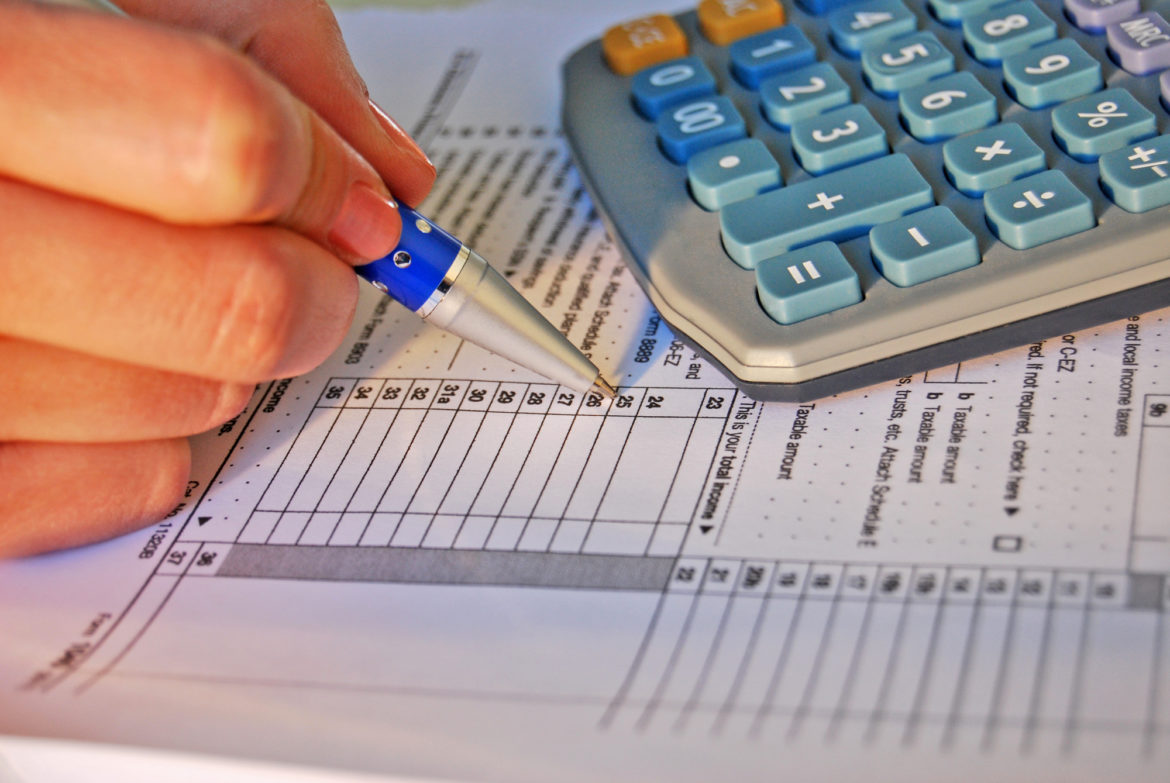 Depositphotos_9728694_l-2015 obligaciones fiscales de las pymes