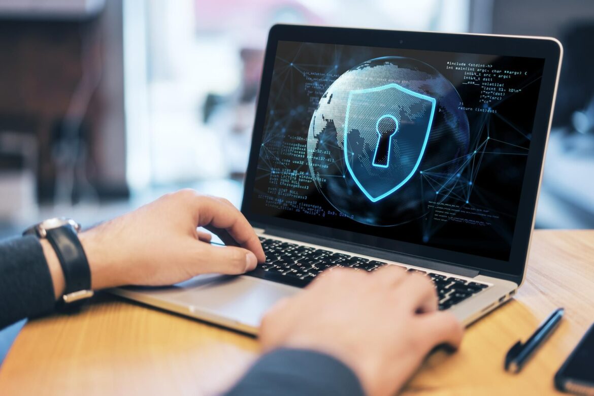 Cdmon avisa de los nuevos riesgos de seguridad en internet: 