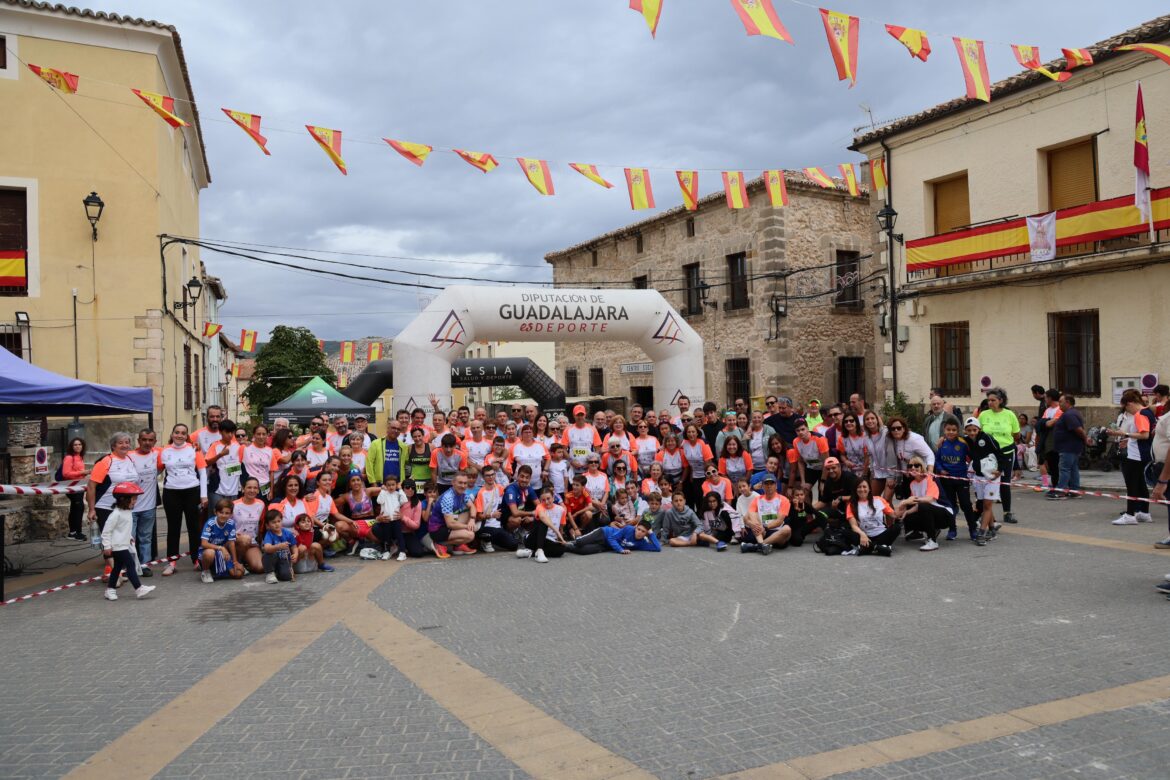 Javier Rosado y María Soledad Aragunde vencen en los 10K de la X Carrera Popular Lago de Pareja (Pareja-Guadalajara)