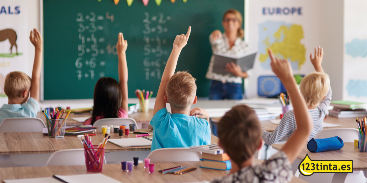 123tinta.es ofrece consejos para ahorrar esta «vuelta al cole», más cara que otros años