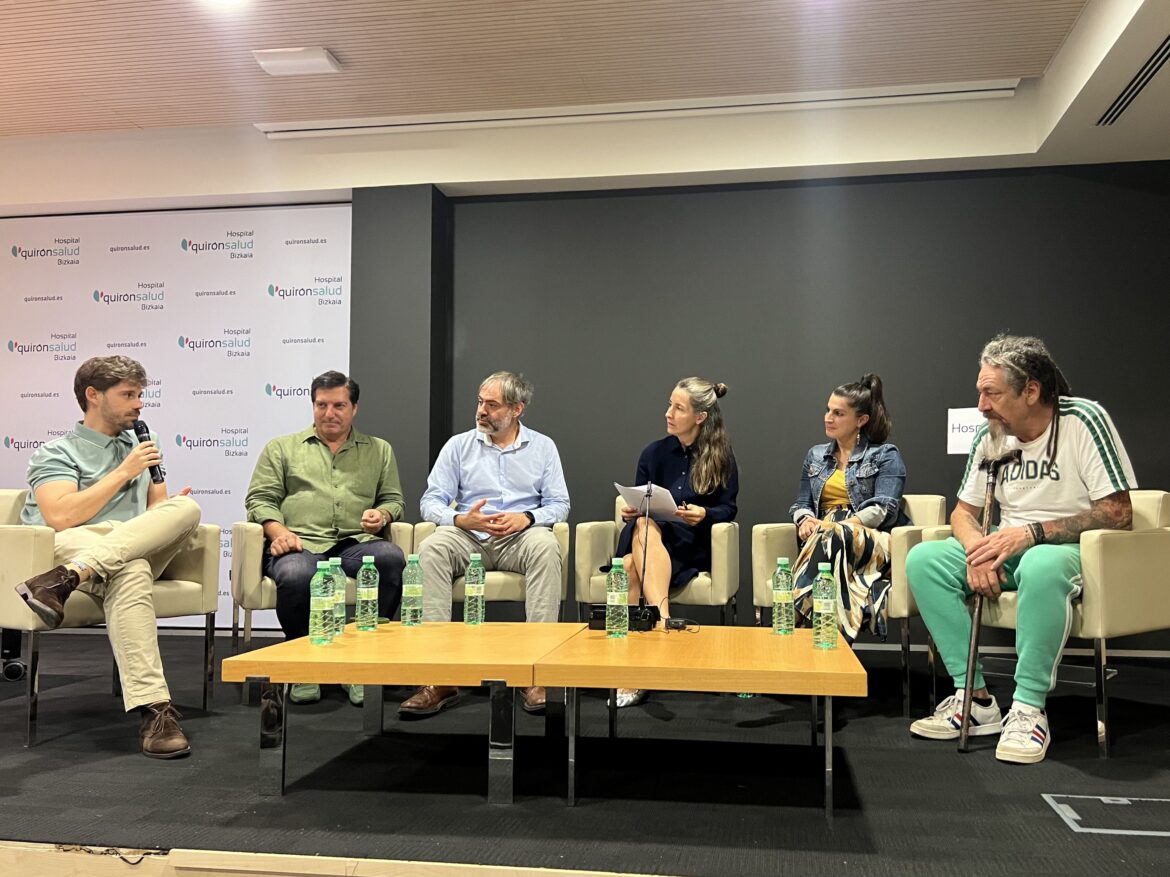 «Cualquier patología que genere un déficit neurológico de forma aguda o bien progresiva se puede beneficiar de una rehabilitación robótica», explica el neurólogo Alejandro Durán