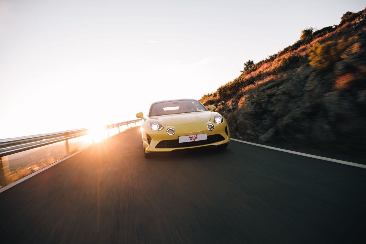 Los seis mejores planes este otoño para disfrutar con un coche de suscripción