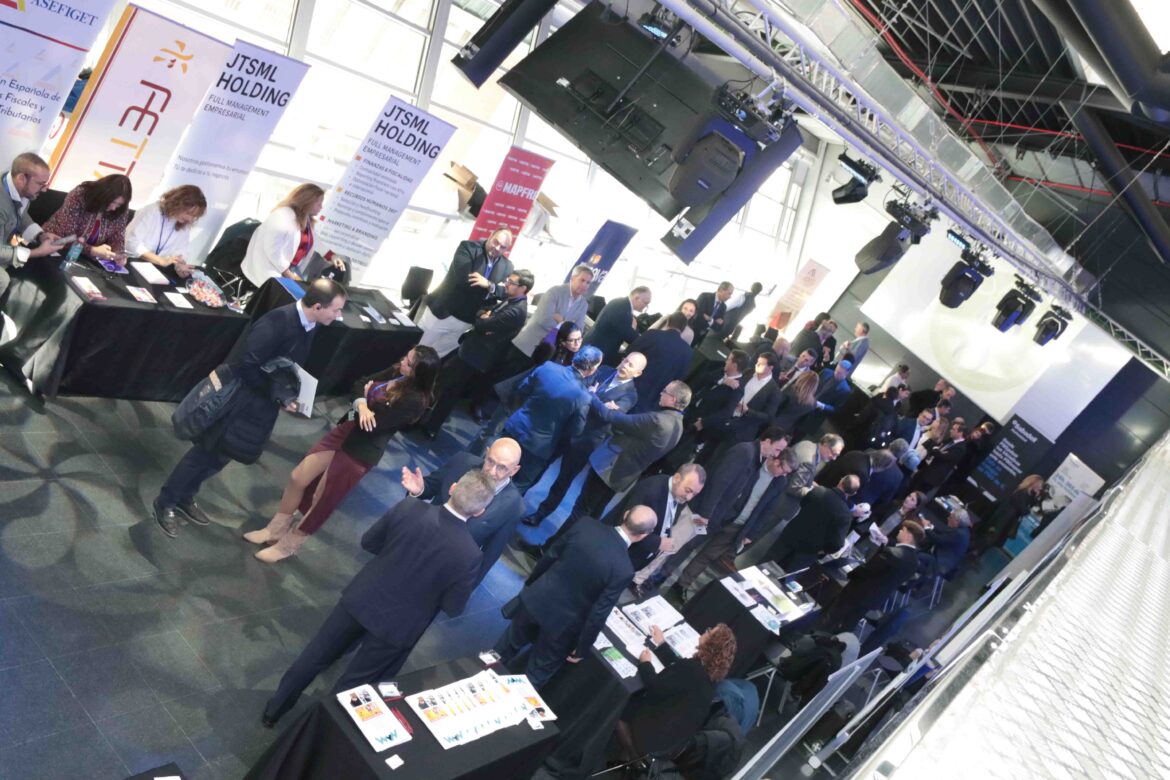 La Asociación Profesional Colegial de Asesores de Inversión, Financiación y Peritos Judiciales (AIF) entregó sus prestigiosos Premios ‘EXPOFINANCIAL’