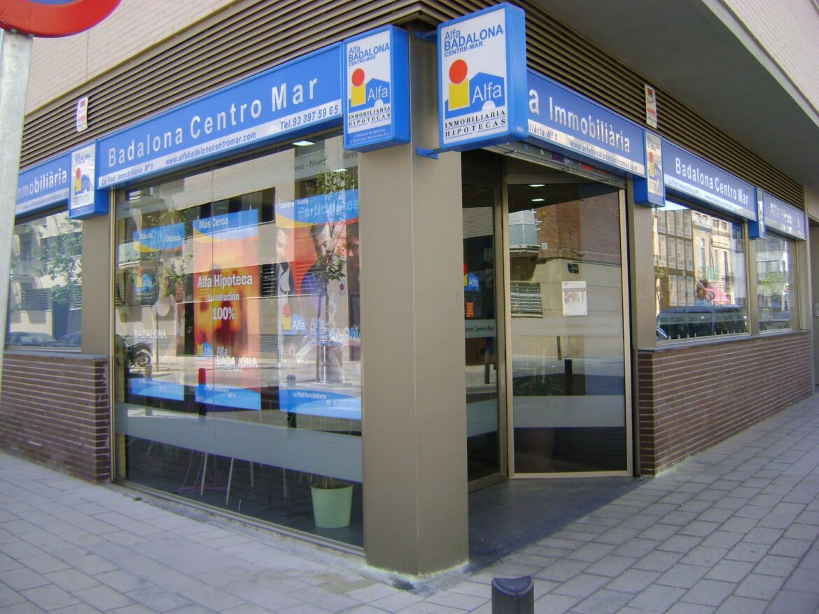 Cerca del 18 % de las viviendas aptas para alquiler no salen al mercado, o desaparecen en 24 horas, según Alfa Inmobiliaria