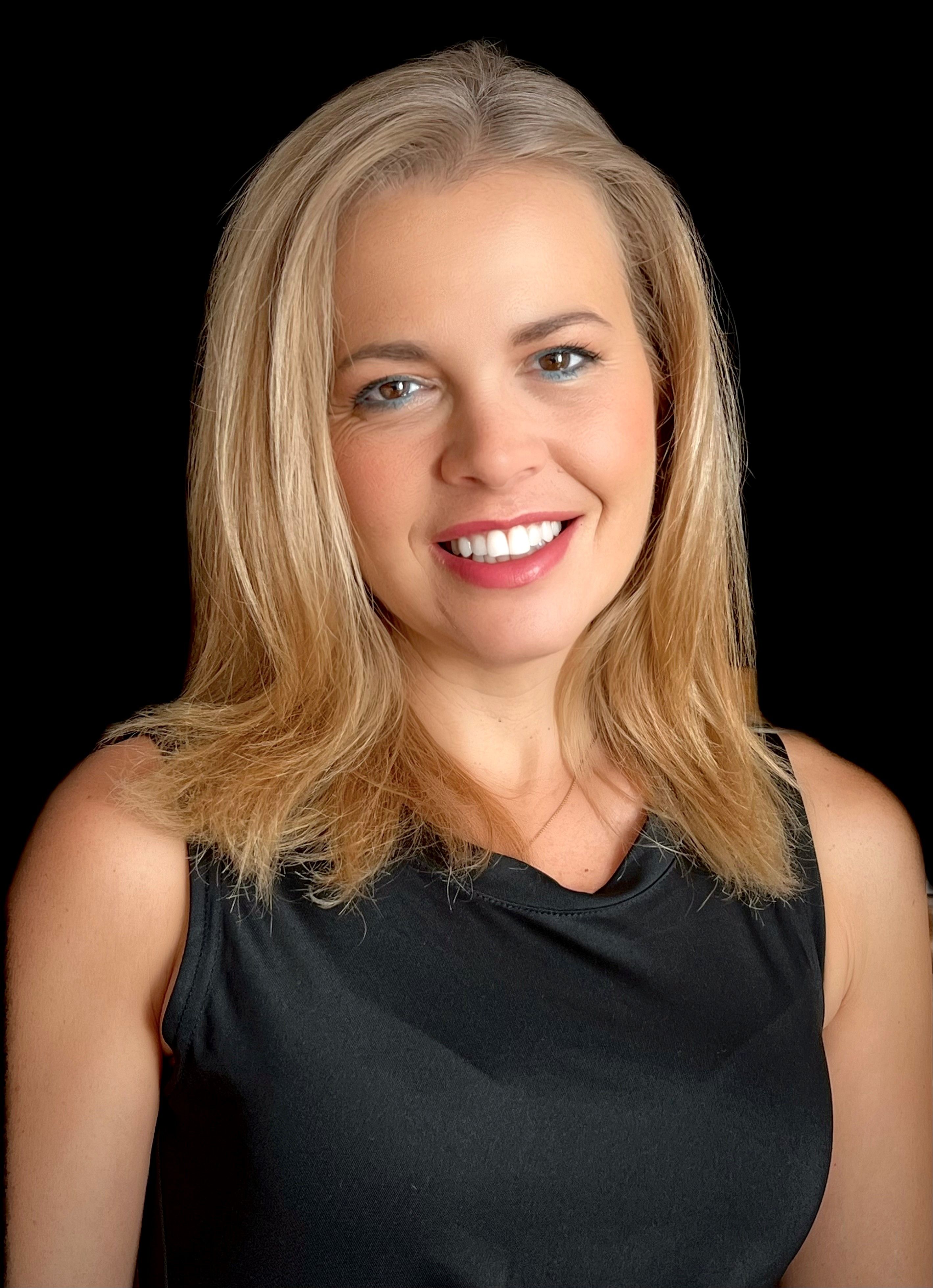 Gemma Cuena revoluciona la forma de sobrevivir al caos contable, fiscal y laboral con humor, claridad y bienestar