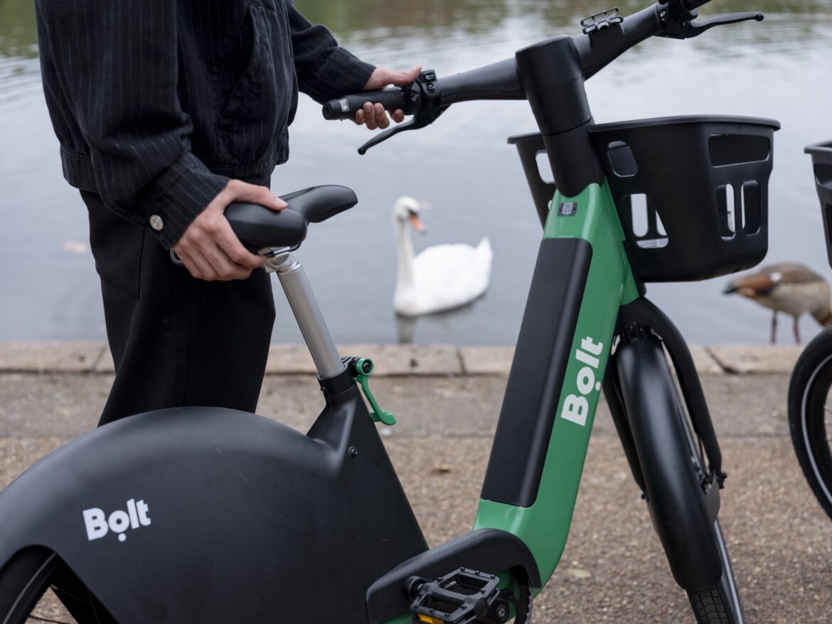 Barcelona, primera ciudad en estrenar la nueva bicicleta eléctrica compartida de Bolt