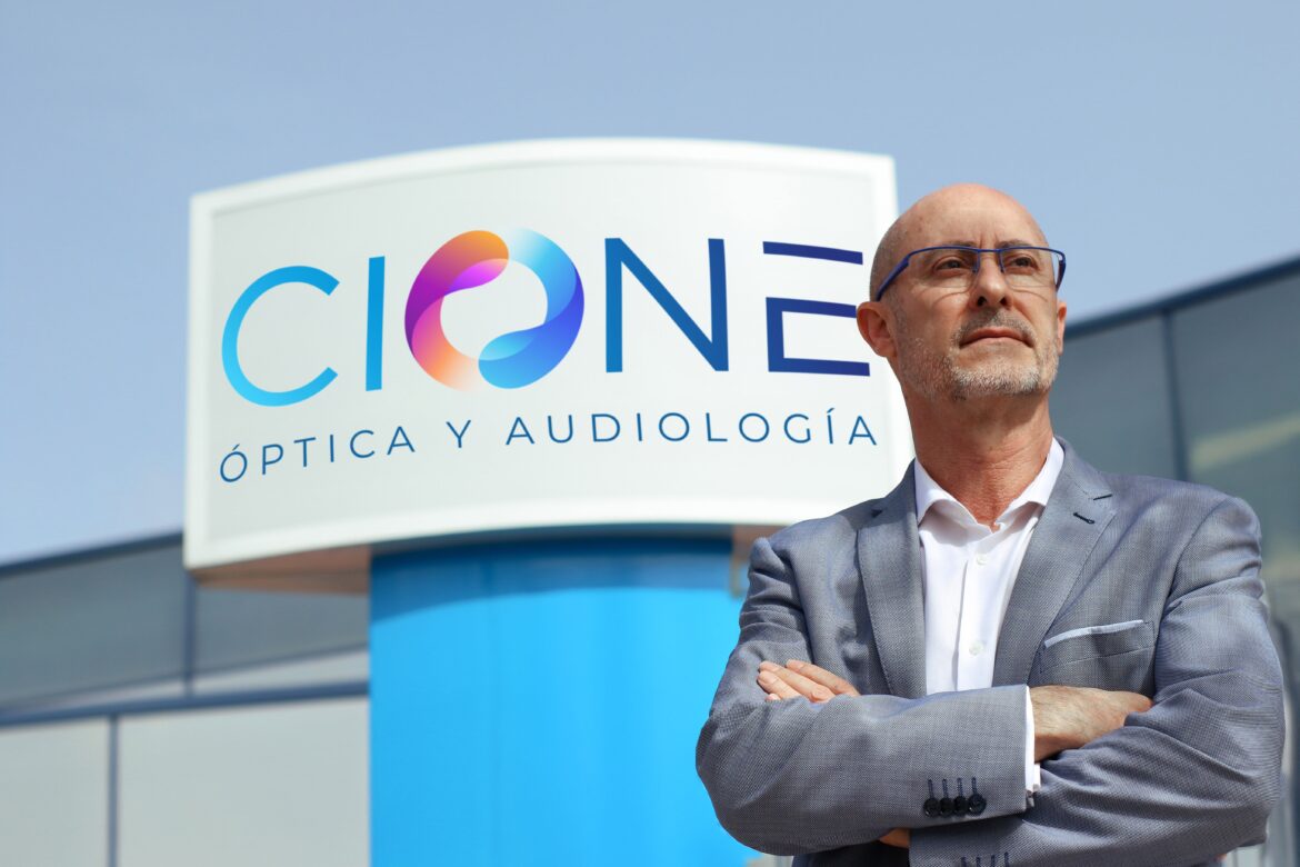 Cione refuerza su dirección comercial con la incorporación de José Ramón Carrasco Rodríguez