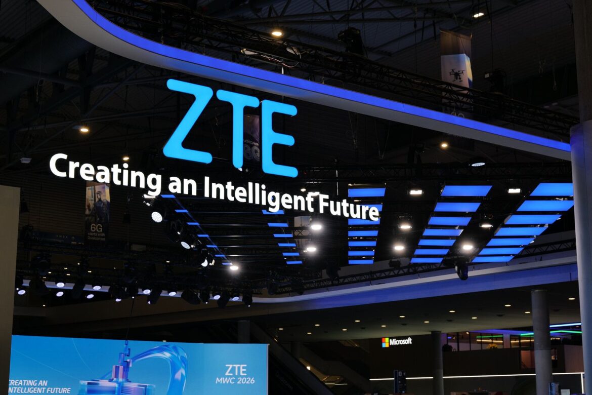 ZTE registra unos ingresos cercanos a los 16.800 millones de euros en 2025