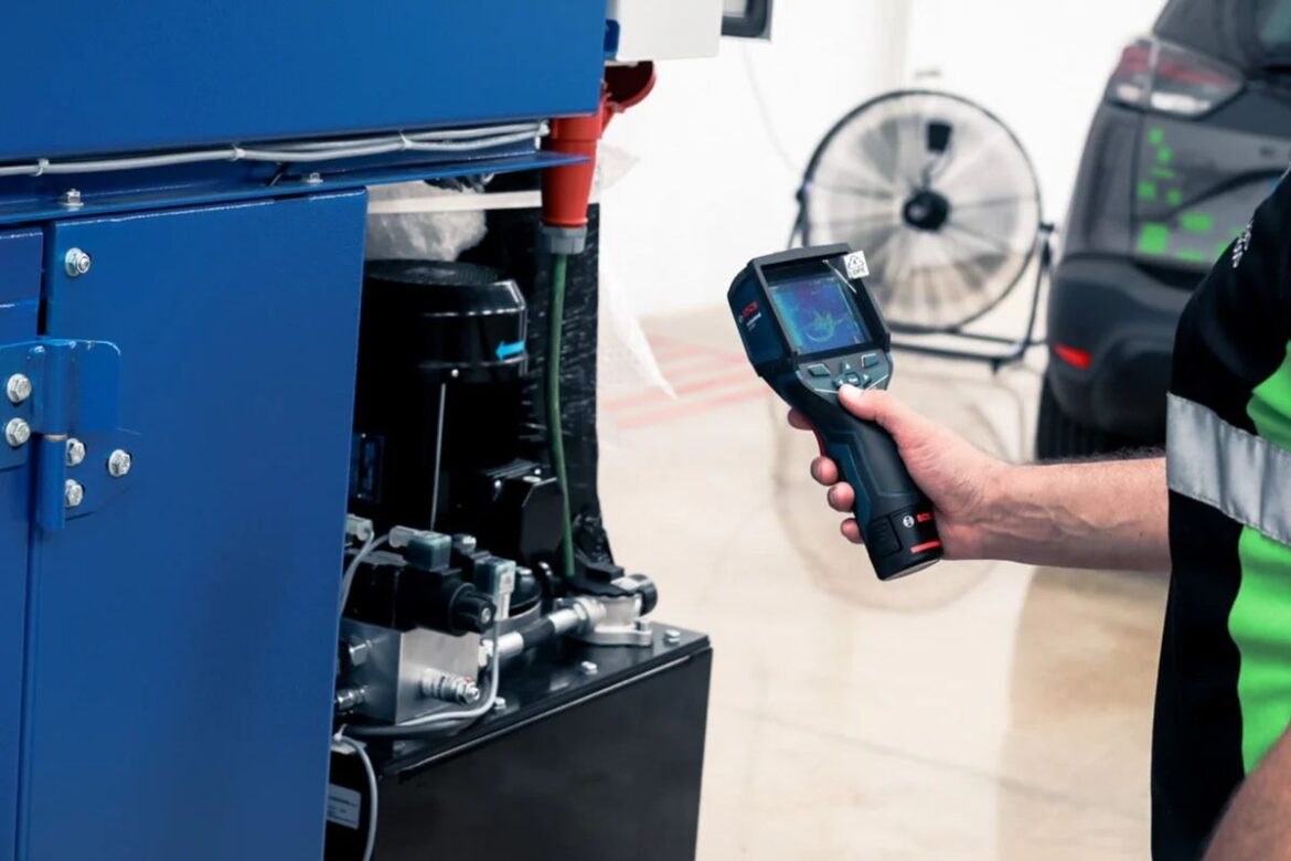 Continuidad operativa en compactadoras de cartón: RD 1215/1997 exige mantenimiento y comprobaciones