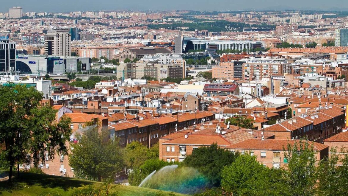 Puente de Vallecas: cómo está cambiando el comercio, el ocio y la vida en uno de los distritos más poblados de Madrid