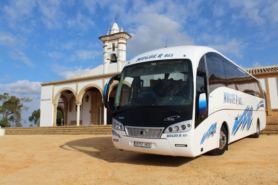 Moguerbus se afianza como la empresa líder en el transporte de pasajeros y eventos en la provincia onubense