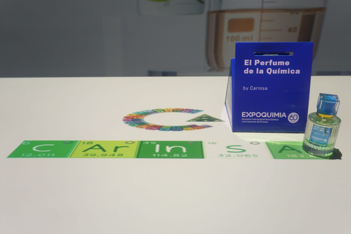 Carinsa crea el perfume de la química para celebrar el 60 aniversario de Expoquimia
