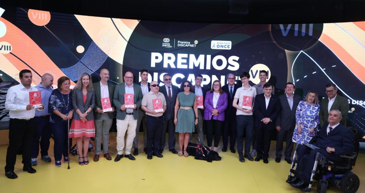 ‘Paso Adelante’ Premio Discapnet de Fundación ONCE