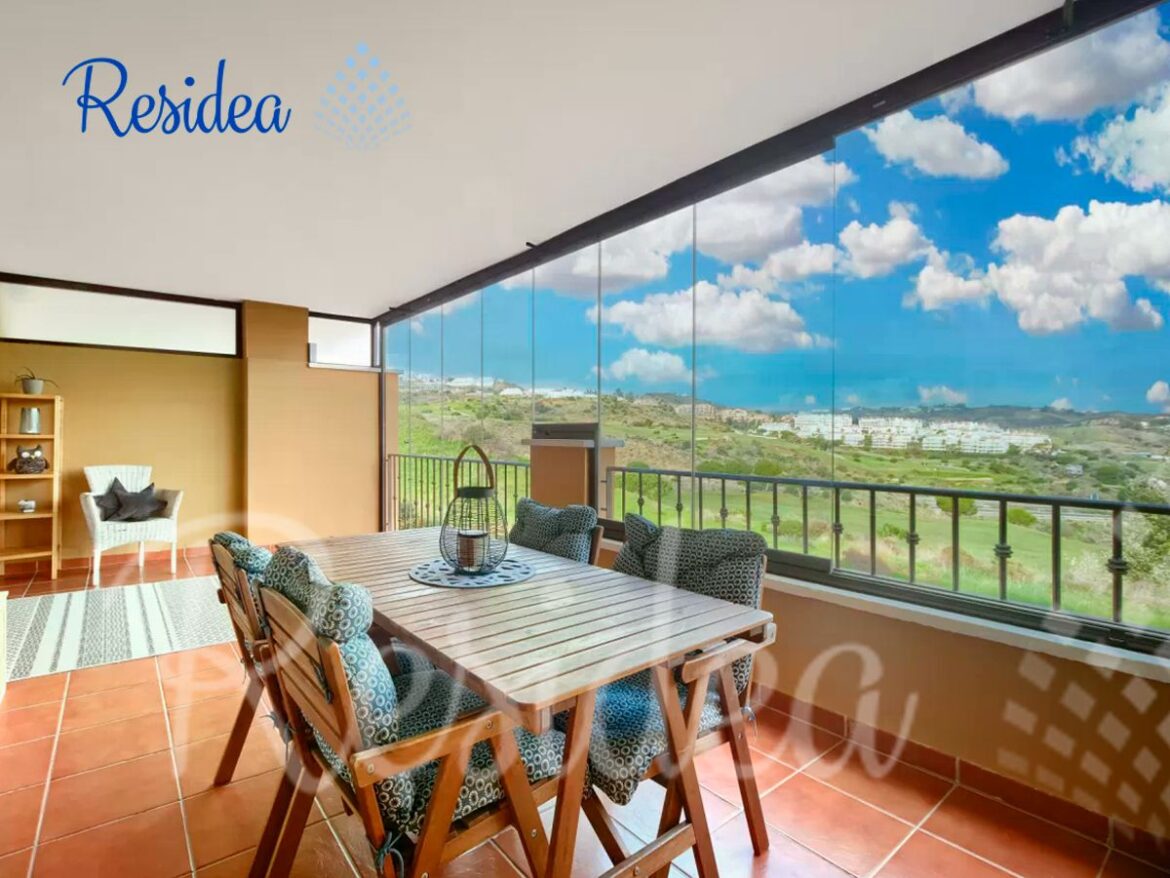 Alquiler de apartamentos vacacionales en Málaga: Residea impulsa el turismo LGBTQ+ con el sello Travel Proud de Booking.com