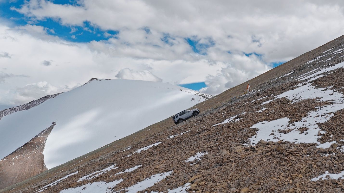 De las pruebas en China a Abu Dabi: el FREELANDER 8 cobra impulso de cara al lanzamiento mundial de la marca