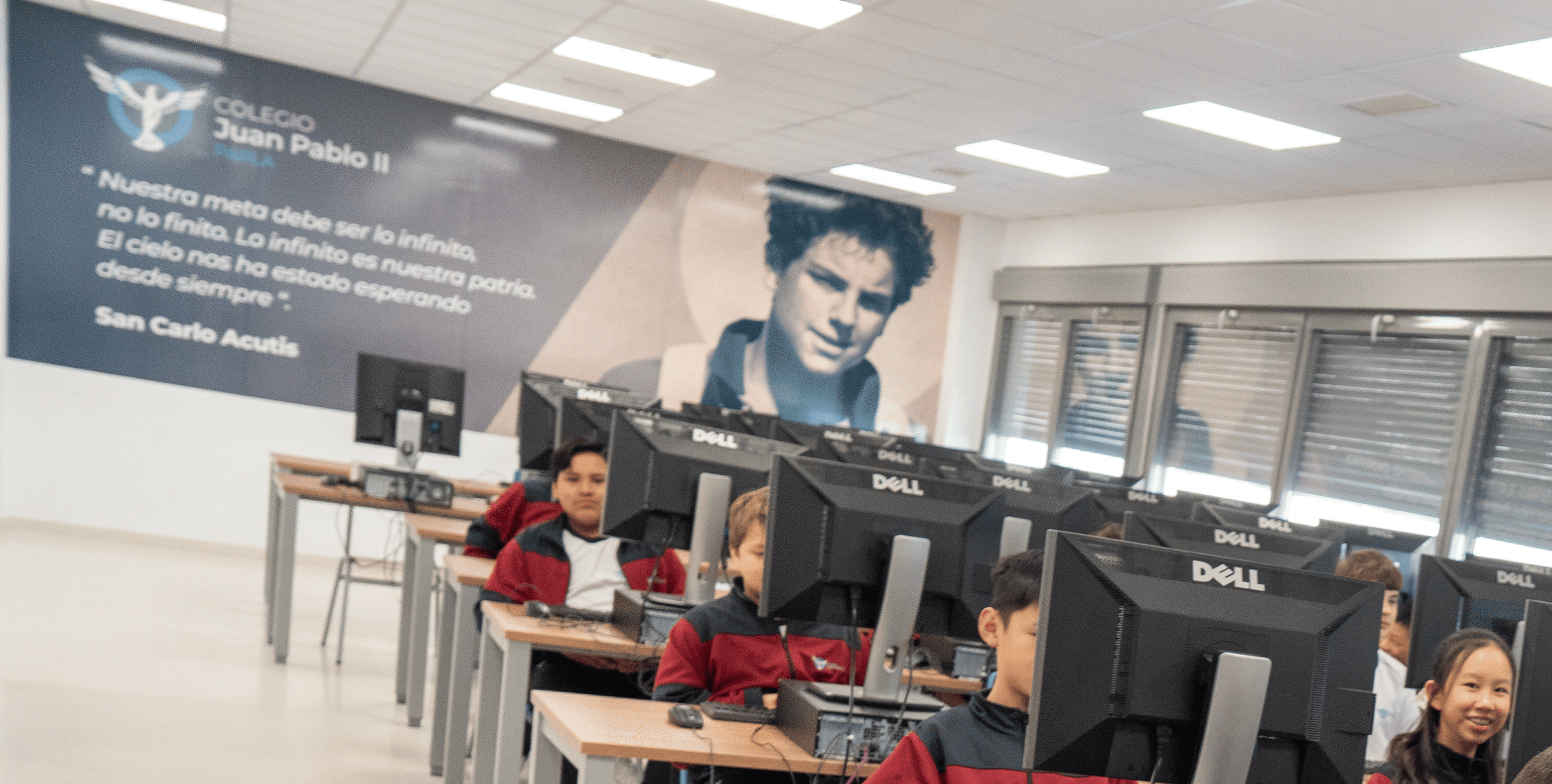 Aulas con historia: el Colegio Juan Pablo II de Parla dedica sus espacios a vidas ejemplares