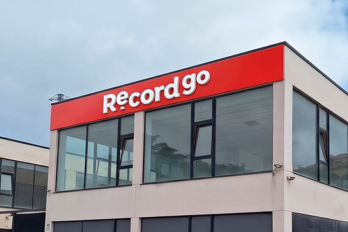 Record go amplía su presencia en Canarias con la apertura de una nueva oficina en Tenerife Norte