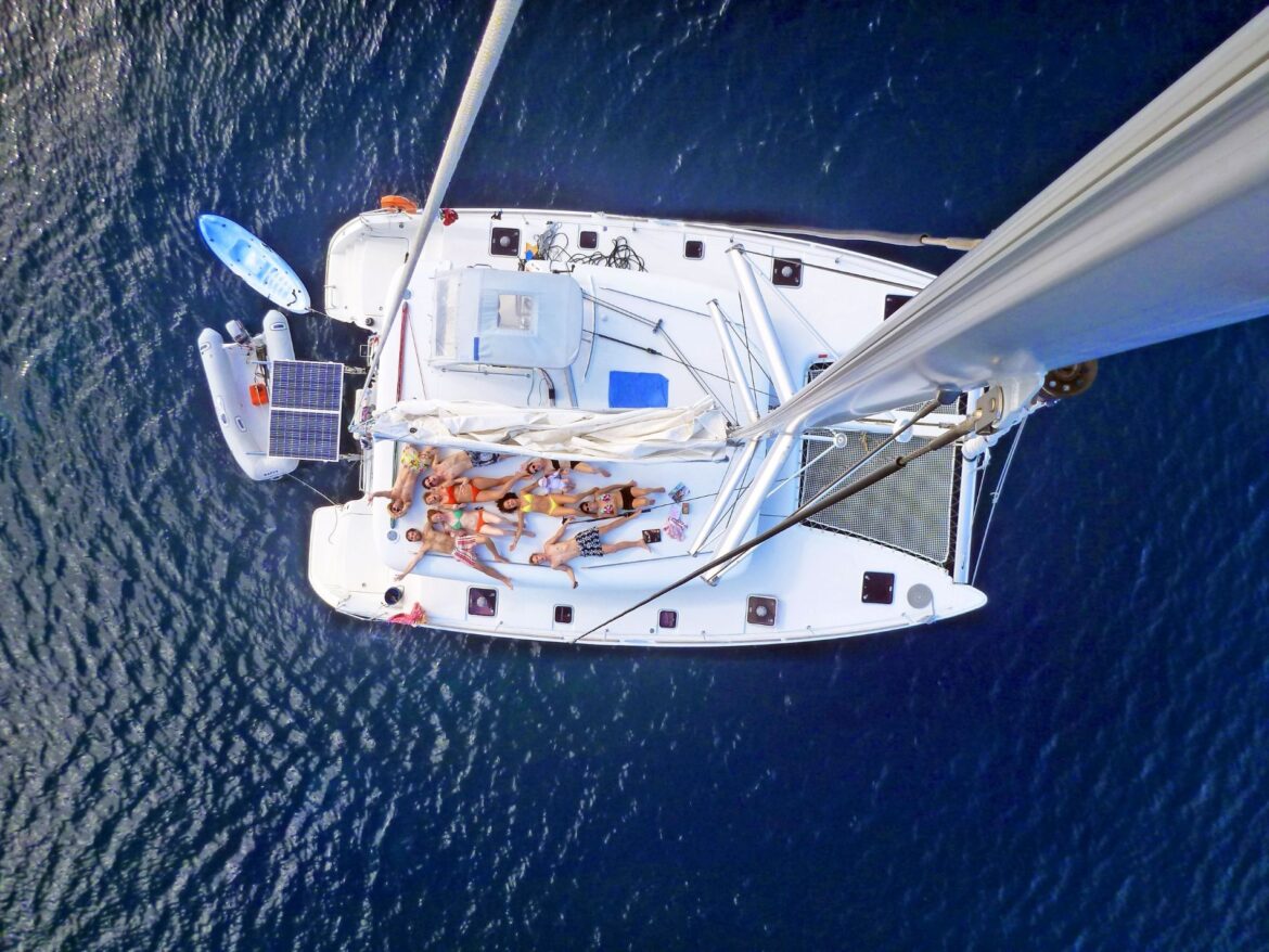 Del viaje a medida al crucero por camarotes: GlobeSailor revela cómo se viven las vacaciones náuticas de los españoles