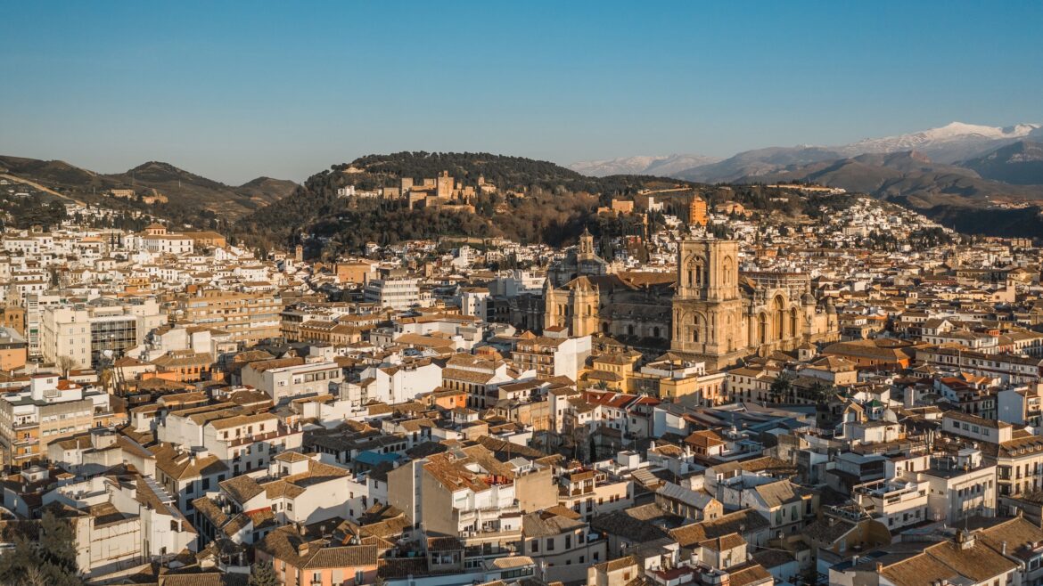Un tercio de los hogares considera necesarias mejoras de eficiencia energética: el envejecimiento del parque residencial agrava el reto